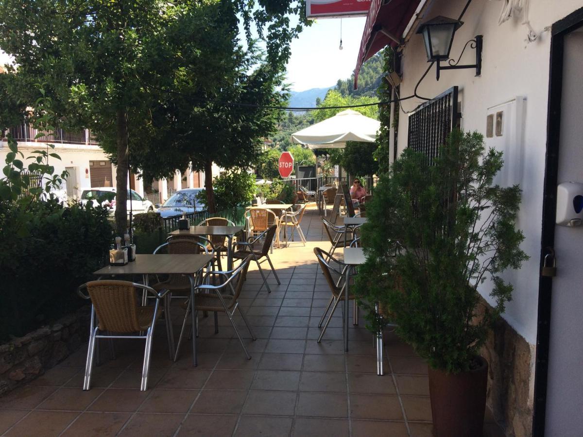 El Cruce Hornos Hotel Exterior foto